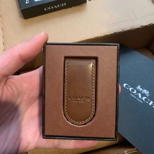 BRAND NEW COACH MONEY CLIP